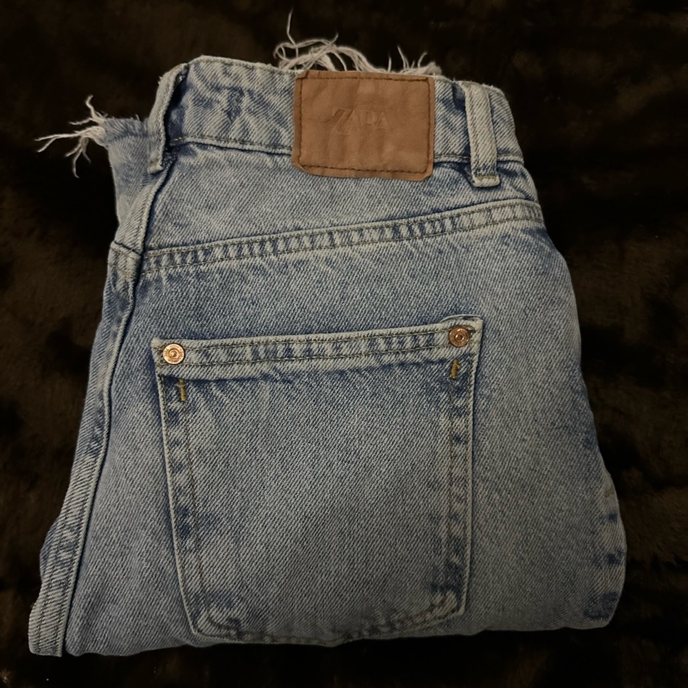 Zara Light Blue Denim Jeans